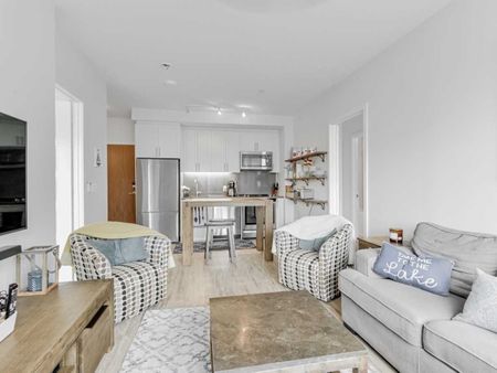 For Lease - 333 Sea Ray Avenue Unit# D404, Innisfil, Ontario - Photo 4