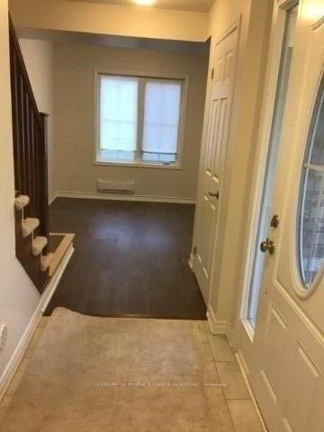 Townhouse For Lease | W8007368 - Photo 5