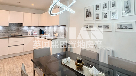 Cantwell house, 3-13 shipbuilding way, E13 - Photo 3