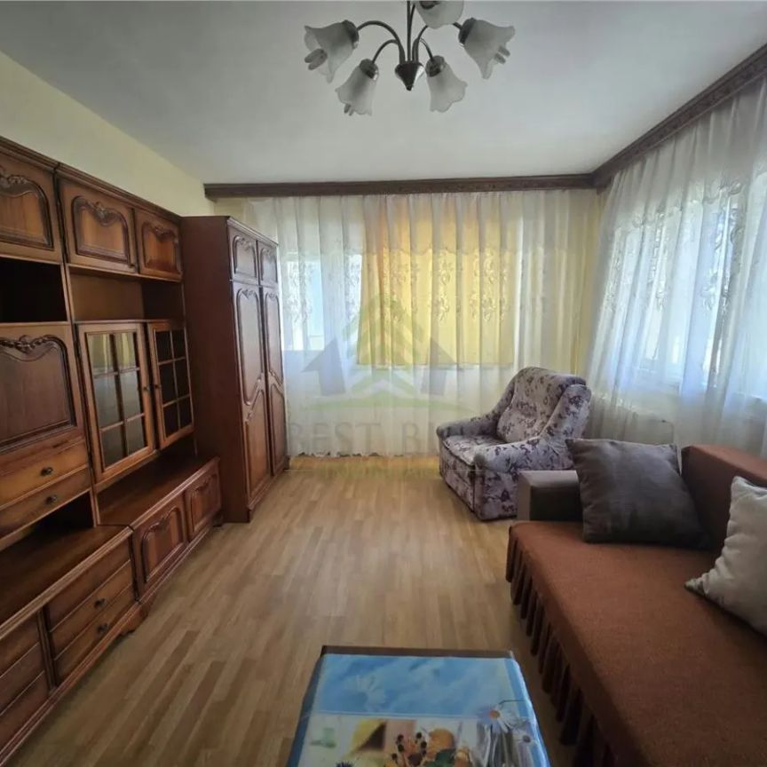 AP.4 CAM DECOM 2 BAI COLENTINA DOAMNA GHICA PARC PLUMBUITA - Fotografie 1
