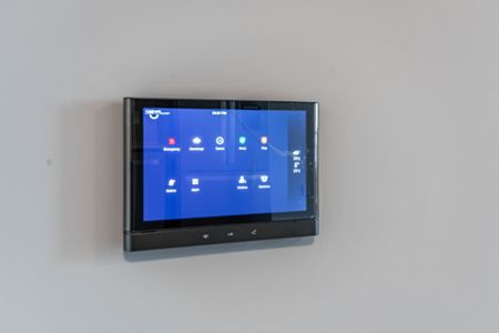 For Lease - 3200 William Coltson Avenue Unit# 626, Oakville, Ontario - Photo 3