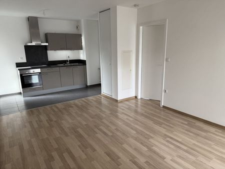 Location Appartement 2 pièces 41m² STRASBOURG 67000 - Photo 2
