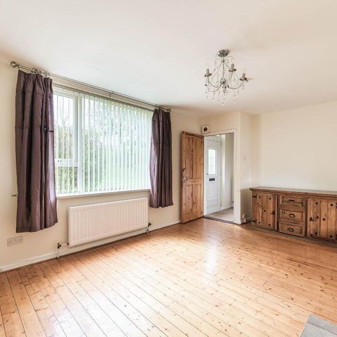 4 Iniscarn Park, Lisburn, BT28 2BL - Photo 1