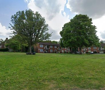 Chingley Close, Bromley BR1, London - Photo 1