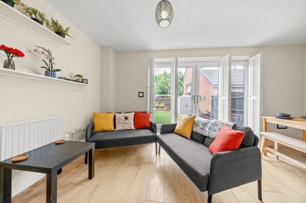 5 Bed Terraced House, Wider Mead, BS16 - Photo 1