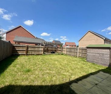 3 bedroom semi-detached house to rent - Photo 6