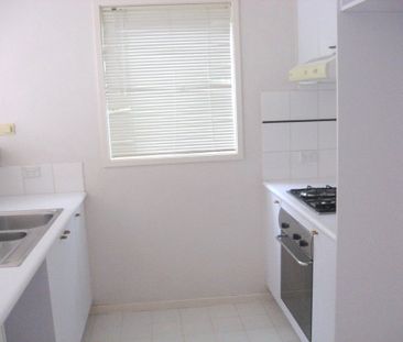 16 Forbes Place - Photo 3