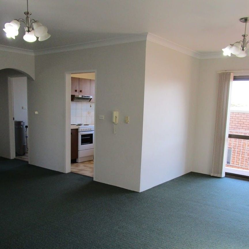2-Bedroom Unit with Parking in Punchbowl - Photo 1