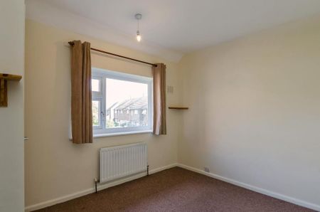 2 bedroom semi-detached house to rent - Photo 5