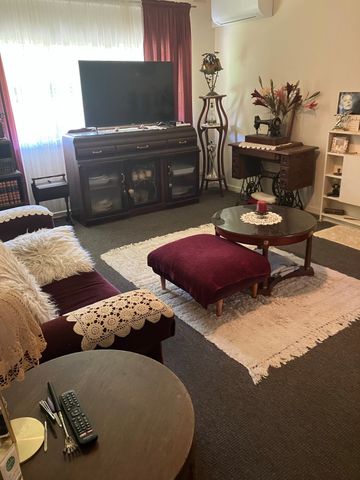 Hampton East - Photo 3