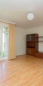 Lark Avenue, Staines-upon-thames, TW18 - Photo 3