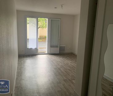 Location Appartement 1 pièce 21m² POITIERS 86000 - Photo 1