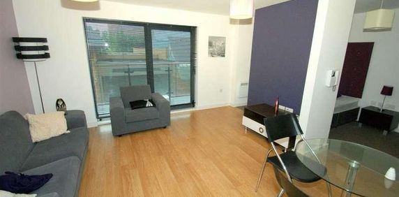 St Peters Square, LS9 - Photo 2