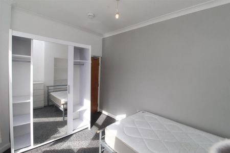 1 bedroom house to rent - Photo 2