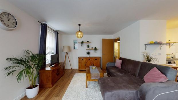 1 bedroom flat to rent - Photo 1