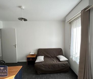 Location Appartement 1 pièce 25m² POITIERS 86000 - Photo 2
