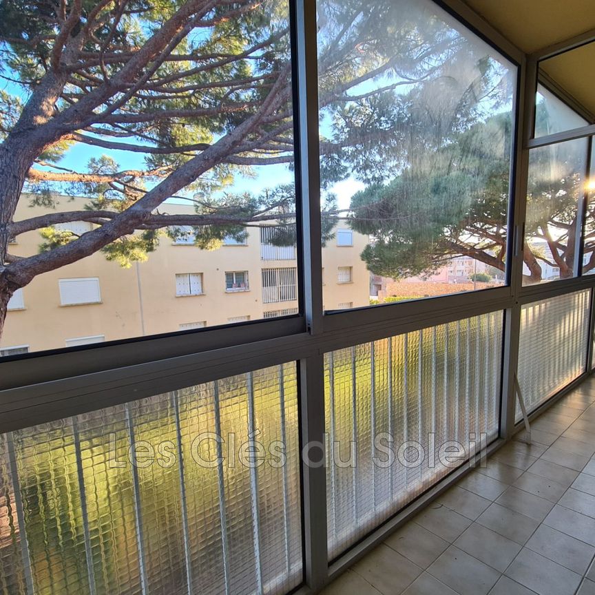 Location appartement 3 pièces 58 m² Bandol - Photo 1