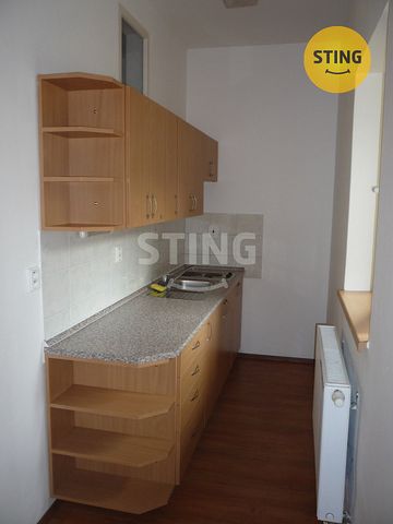 Pronájem bytu 1+kk 28 m² - Photo 2