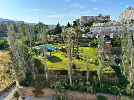 Alquiler de piso en Avenida Salvador Dalí - Photo 3