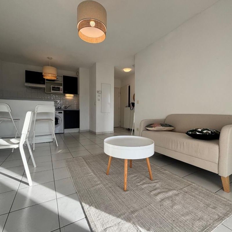 Location Appartement 2 pièces Meublé 37m² ST PIERRE DU MONT 40280 - Photo 1