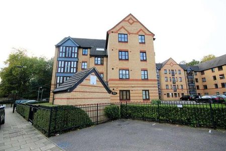 Consul House, Tidworth Street, Bow, E3 - Photo 2
