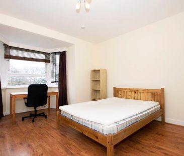 3 Bed Flat, Powis Circle, AB24 - Photo 4
