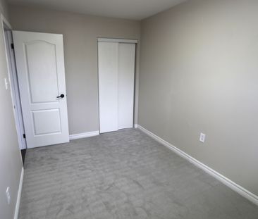 For Lease - 104 Enderby Crescent Unit# 104, Brampton, Ontario - Photo 3