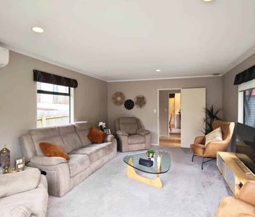 Modern Family Home with Study, Sunny Deck & Pr... - Photo 5