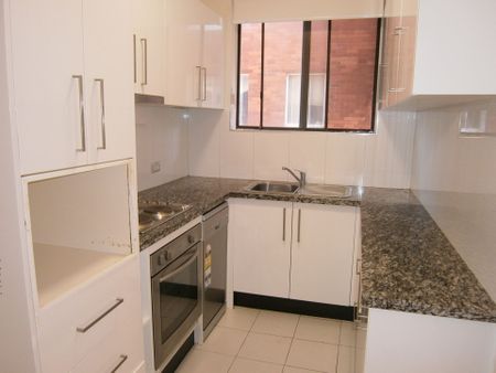 Renovated Two Bedroom Unit &plus; Large Garage - Photo 4