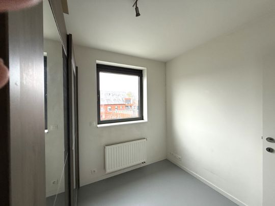 Appartement in toegankelijke residentie Sanderus inclusief garage en staanplaats.. - Photo 1