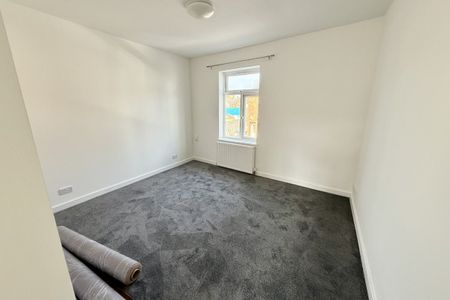 Bath Street, RUGBY - Photo 2