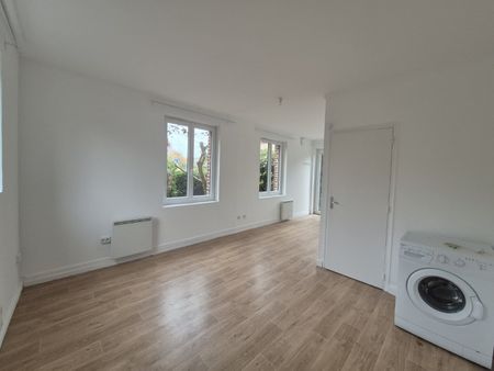 Location Appartement 1 pièce 26m² LILLE 59260 - Photo 3