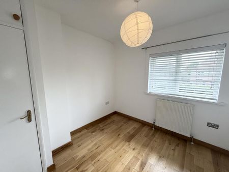 3 bedroom property to rent - Photo 3