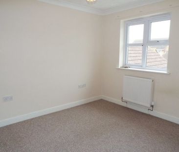 Lakenheath - Photo 2