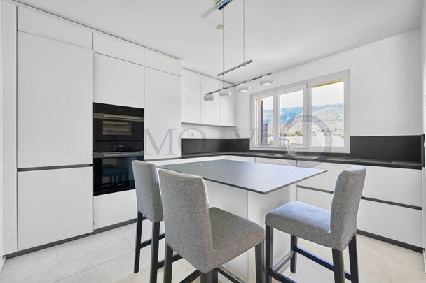 IDEALLY LOCATED IN A QUIET AREA WITH GARDEN - Foto 1