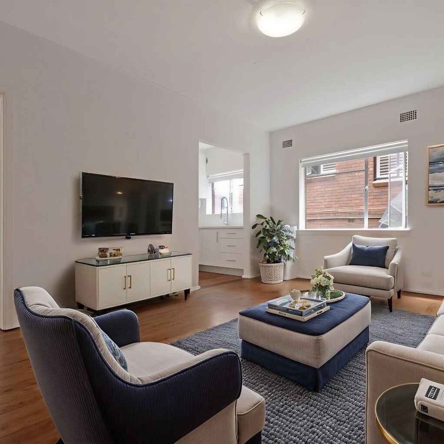 CHARMING, COSY & MODERN APARTMENT - Photo 1
