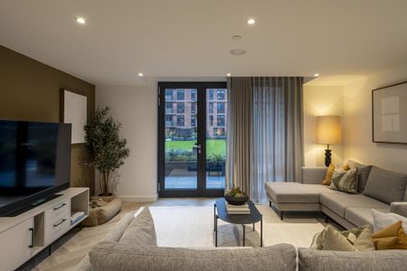 3 bedroom flat to rent - Photo 2