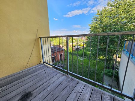 Schöne renovierte Wohnung mit Balkon - Foto 2