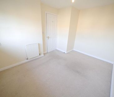 3 bedroom terraced house to rent - Photo 6