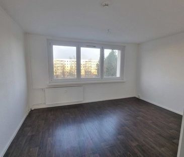 Ihre neue 3-Zimmer-Wohnung mit Balkon und Einbauküche! - Photo 1