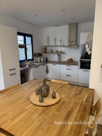 Location Maison 4 pièces 81m² PLAN D AUPS STE BAUME 83640 - Photo 4