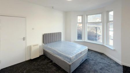 7 bedroom house to rent - Photo 2