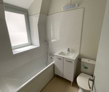A LOUER - Quartier Montcenoux - T1 de 30.35m² - Photo 2