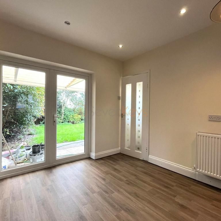 2 bedroom semi-detached house to rent - Photo 1