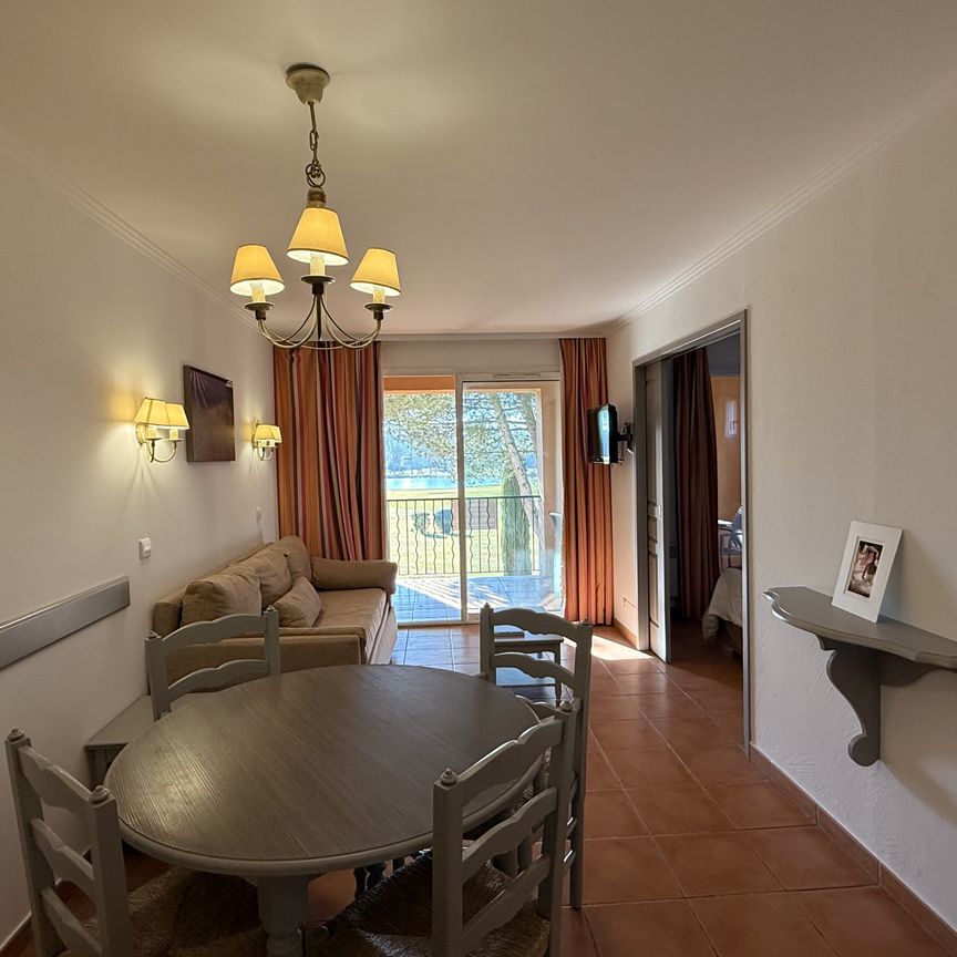 Location Appartement 2 pièces 33m² MALLEMORT 13370 - Photo 1