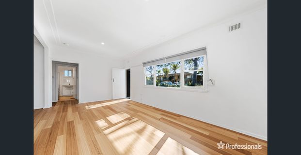 IDEAL FAMILY HOME... - Photo 1