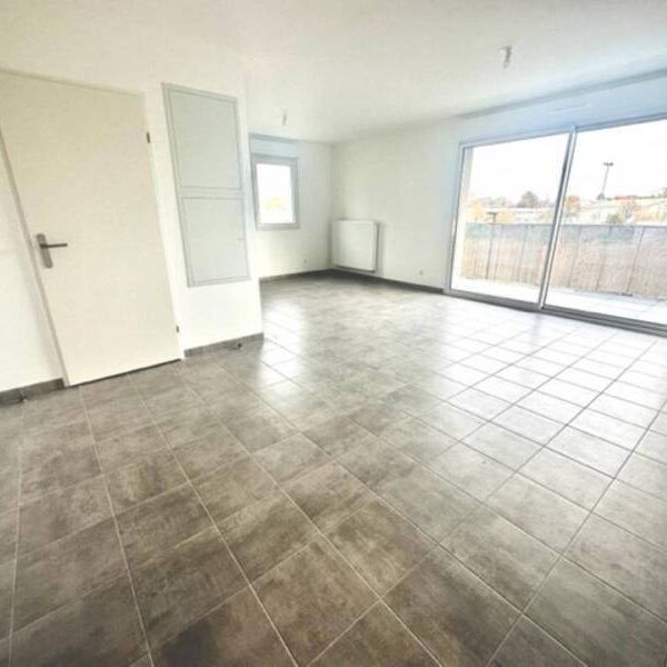 Appartement 3 pièces - - Photo 1