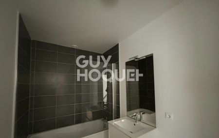 Location Maison 4 pièces 111m² - Photo 4