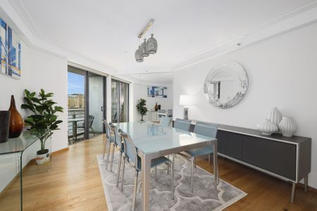 33/7 Macquarie Street, Sydney - Photo 2