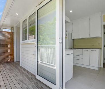 Tidy Family Home - Photo 3